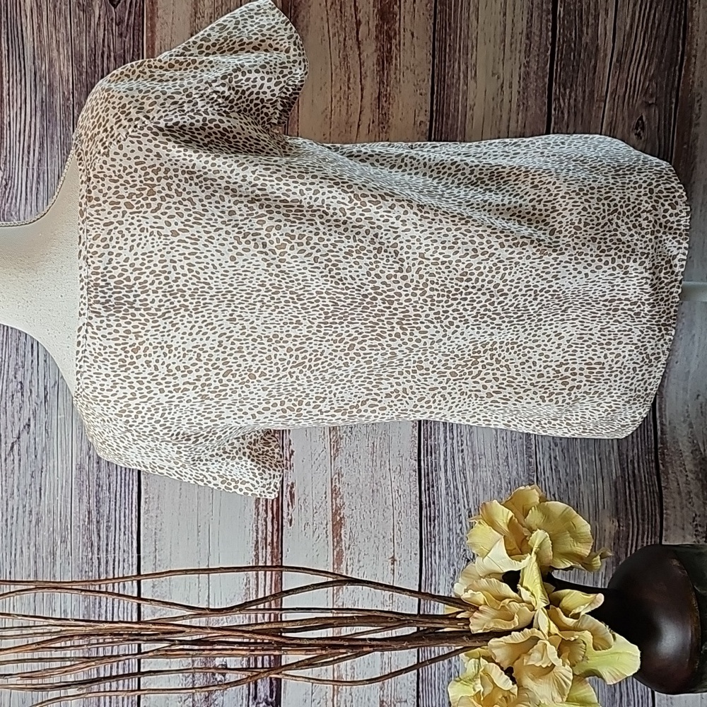 H&M LEOPARD PRINT SHORT SLEEVE TIERED PULLOVER TOP BLOUSE - Picture 6 of 13
